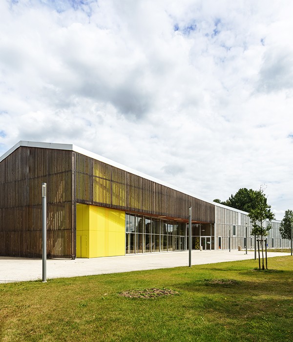 Complexe sportif à Longueuil